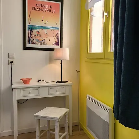 Cosy Avec Parking, A 100m Du Centre, Proche - Fr-1-788-47 *