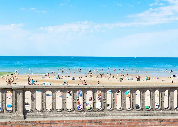 Cosy Avec Parking, à 100m Du Centre, Proche - Fr-1-788-47 *